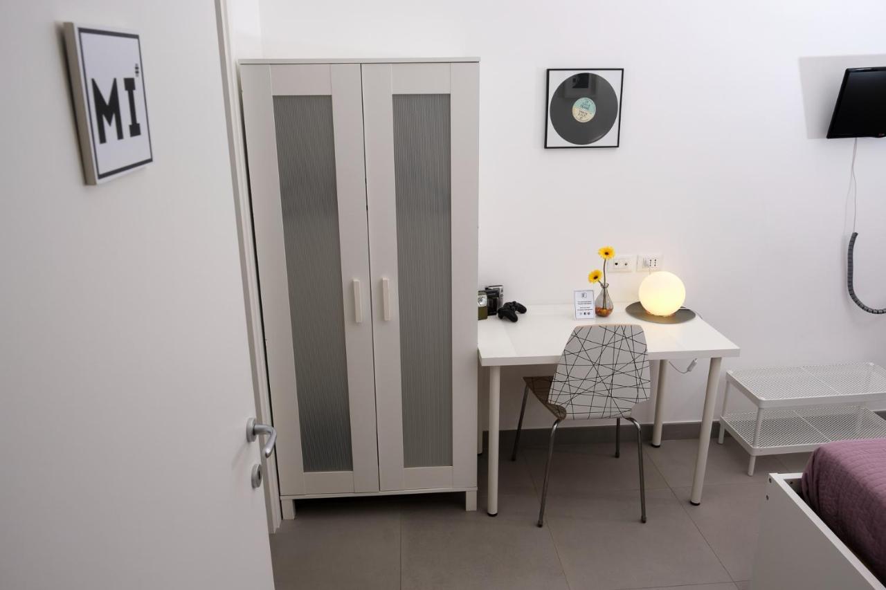Doremi Guesthouse ローマ エクステリア 写真